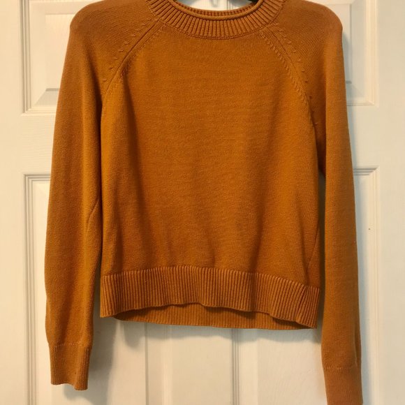 Banana Republic Sweaters - Banana Republic Cotton-Blend Cropped Sweater